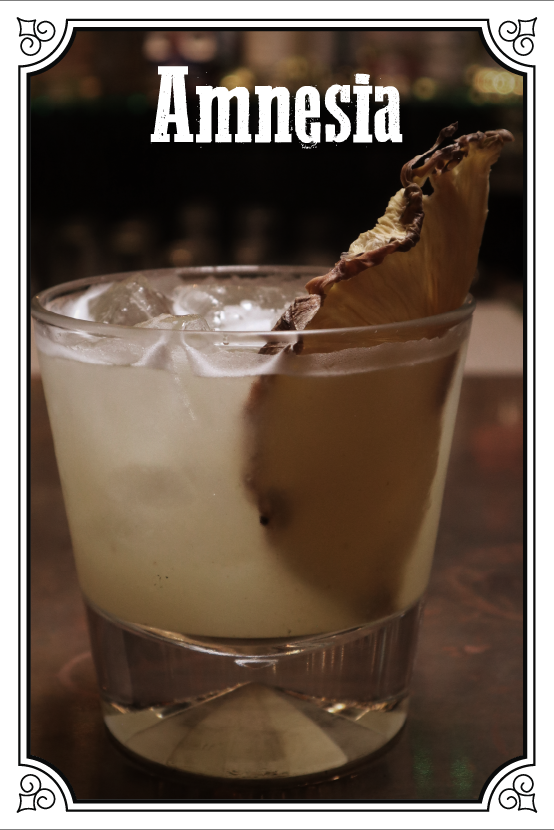 Mezcal Espadin, Jugo De Piña, Cardamomo, Jarabe De Agave, Limón  $145.00mxn
